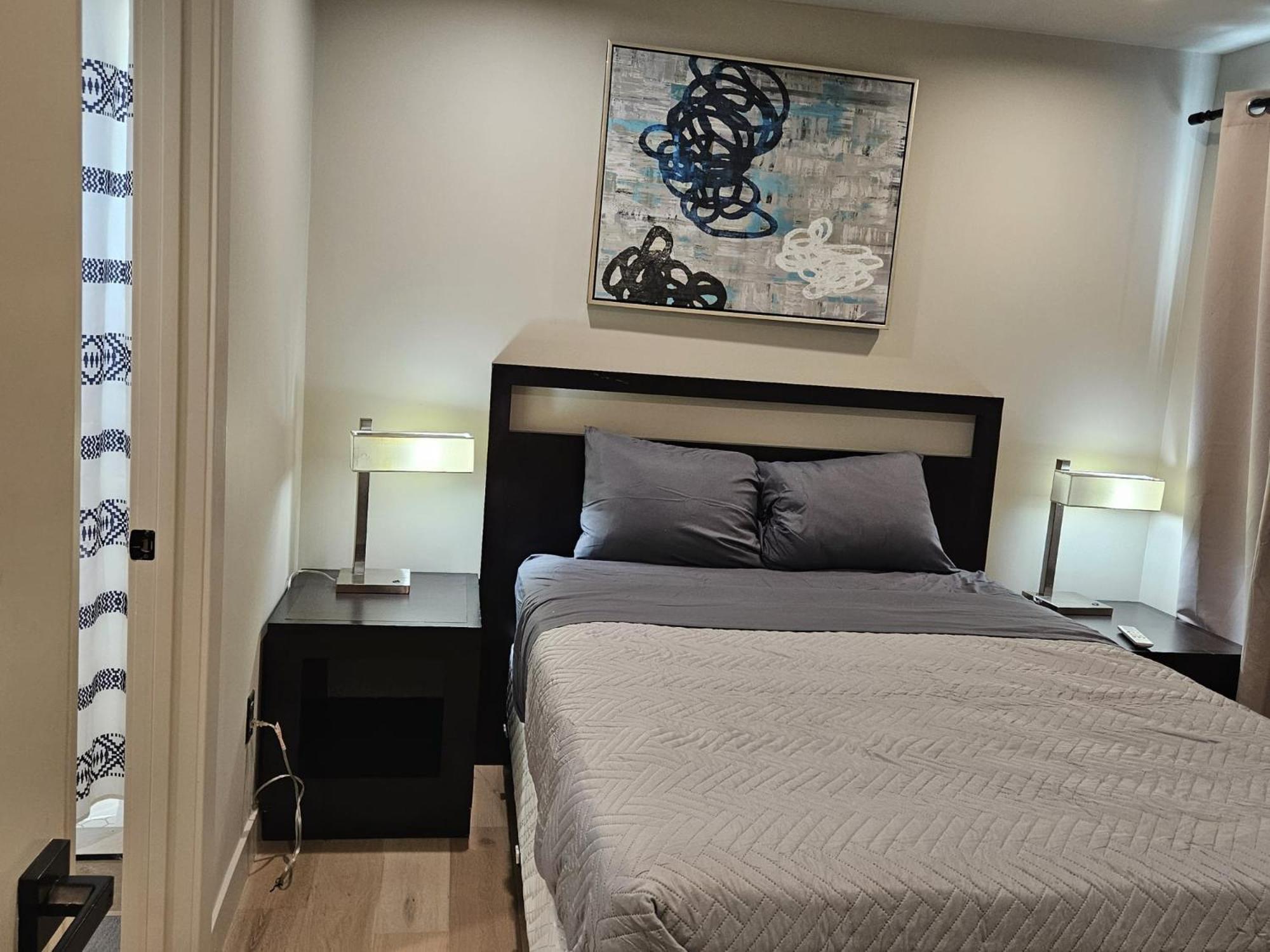 Art District Downtown Spacious Homes Apartment *