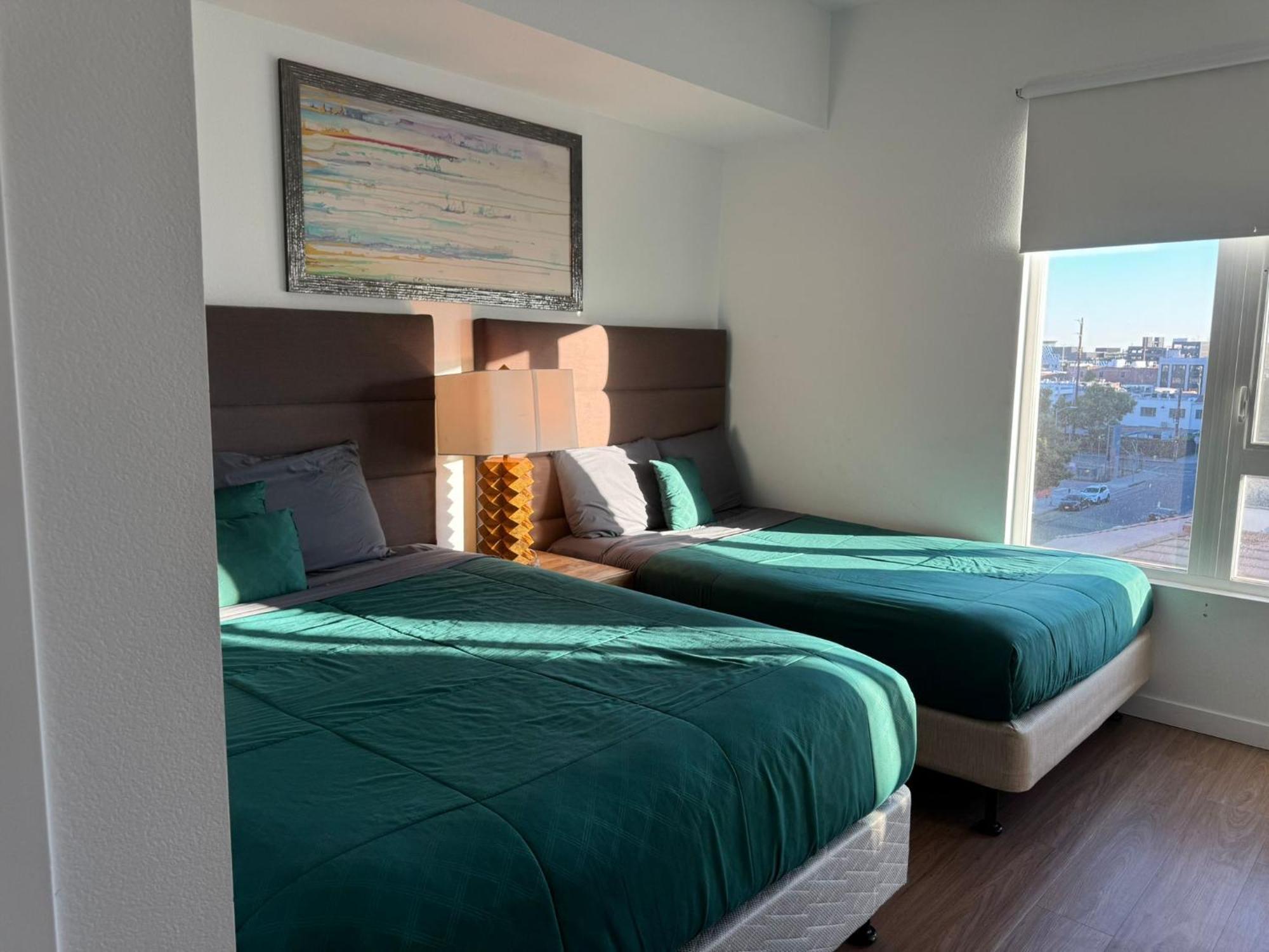 Art District Downtown Spacious Homes Apartment *